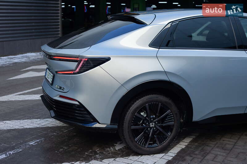 Внедорожник / Кроссовер Honda e:NP2 2024 в Киеве