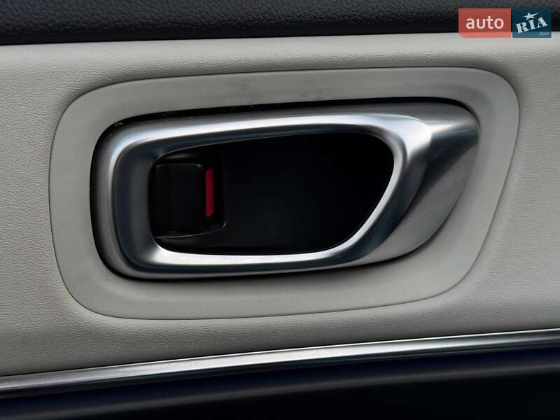 Внедорожник / Кроссовер Honda e:Ny1 2023 в Ровно