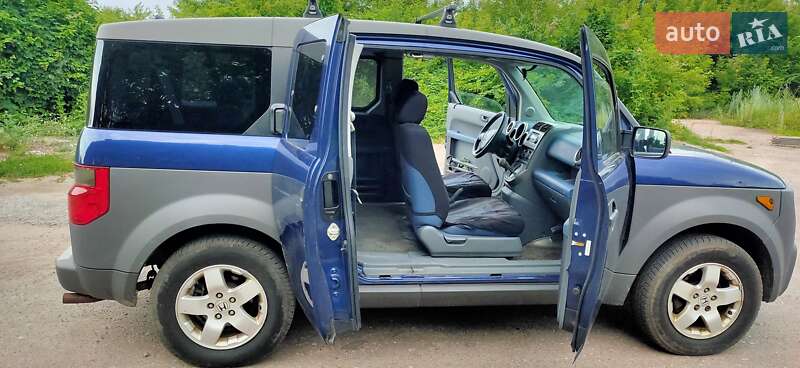 Внедорожник / Кроссовер Honda Element 2003 в Конотопе