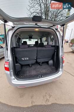 Минивэн Honda Elysion 2009 в 