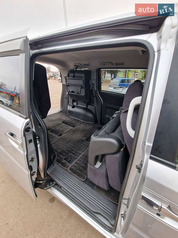 Минивэн Honda Elysion 2009 в Покровском