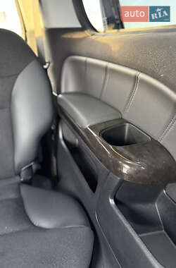 Минивэн Honda Elysion 2011 в 
