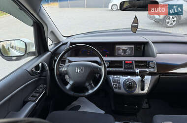 Минивэн Honda Elysion 2011 в 