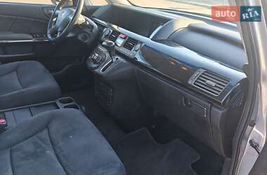Минивэн Honda Elysion 2008 в 