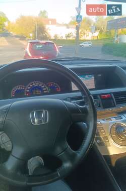 Минивэн Honda Elysion 2012 в 