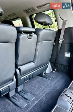 Минивэн Honda Elysion 2012 в 