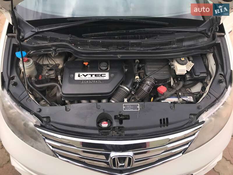 Минивэн Honda Elysion 2012 в Великодолинском