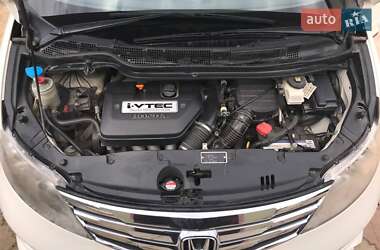 Минивэн Honda Elysion 2012 в 