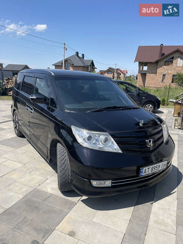 Мінівен Honda Elysion 2010 в Івано-Франківську