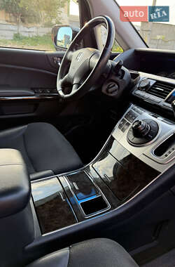 Минивэн Honda Elysion 2012 в 