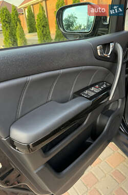 Минивэн Honda Elysion 2012 в 