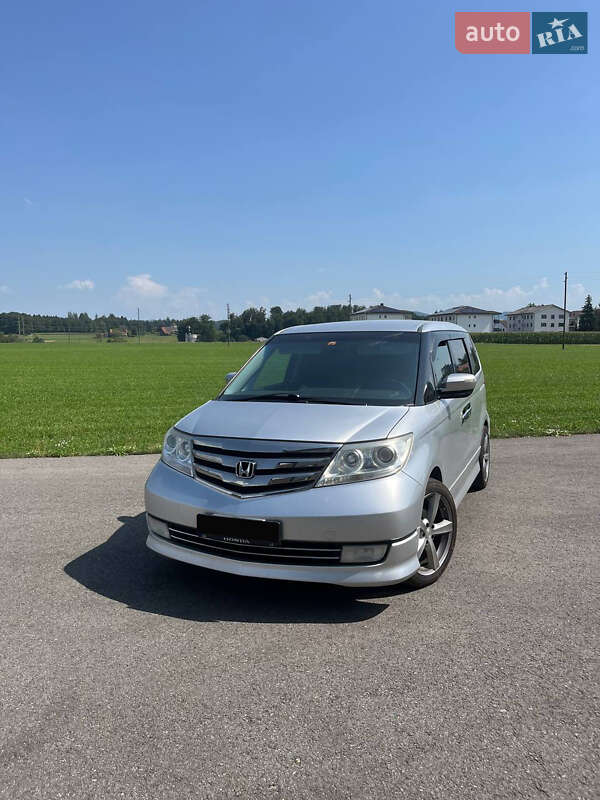 Минивэн Honda Elysion 2011 в Полтаве фото 3 Минивэн Honda Elysion 2011 в Полтаве