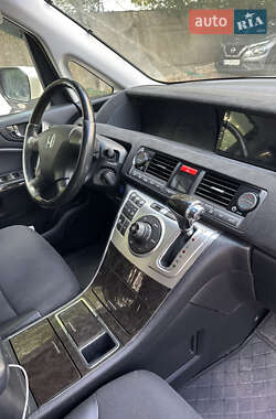 Минивэн Honda Elysion 2011 в 