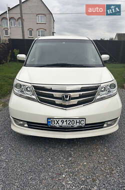 Минивэн Honda Elysion 2011 в 