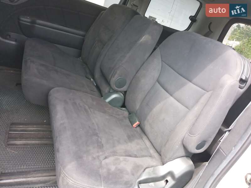 Минивэн Honda Elysion 2010 в Днепре