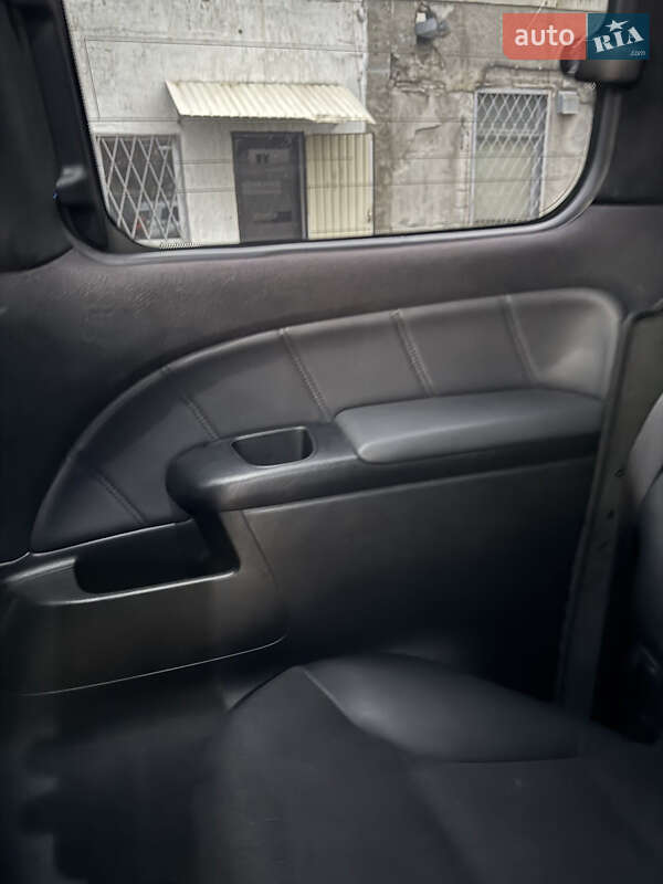 Мінівен Honda Elysion 2011 в Харкові фото 40 Мінівен Honda Elysion 2011 в Харкові