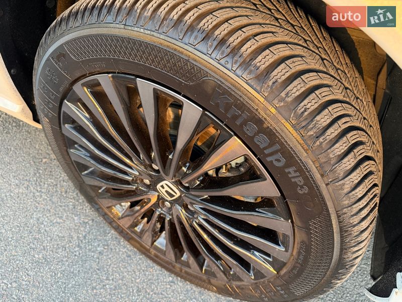 Внедорожник / Кроссовер Honda eNP1 2023 в Киеве