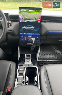 Внедорожник / Кроссовер Honda eNS1 2024 в 