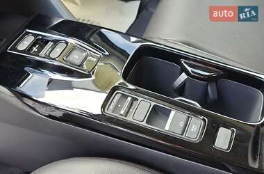 Внедорожник / Кроссовер Honda eNS1 2024 в 