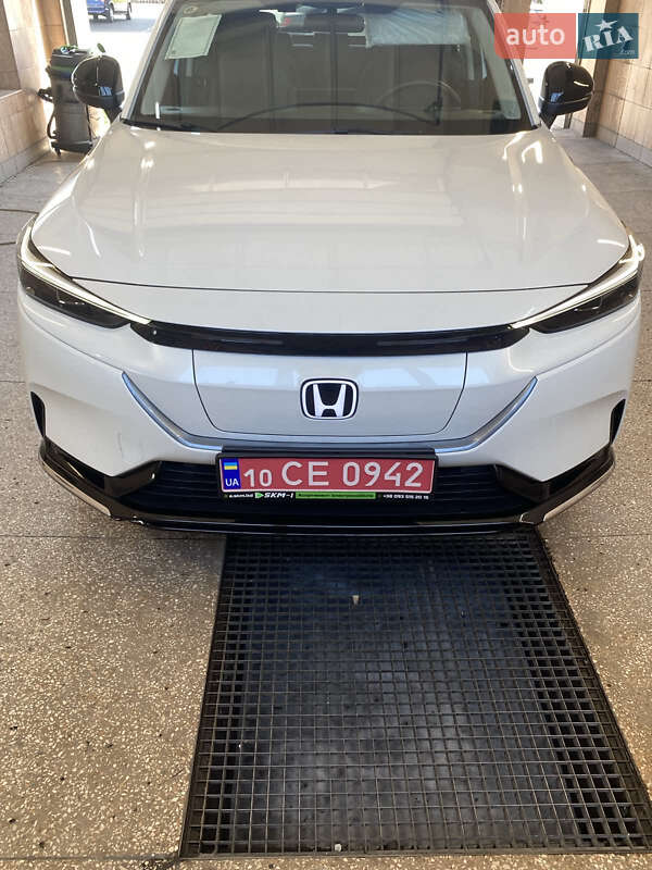 Honda eNS1 2024