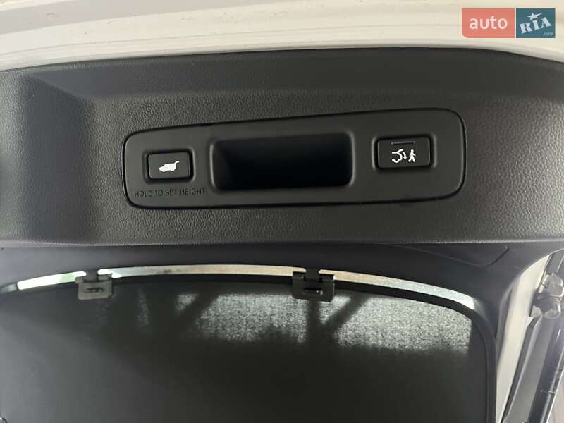 Позашляховик / Кросовер Honda eNS1 2023 в Києві фото 18 Позашляховик / Кросовер Honda eNS1 2023 в Києві