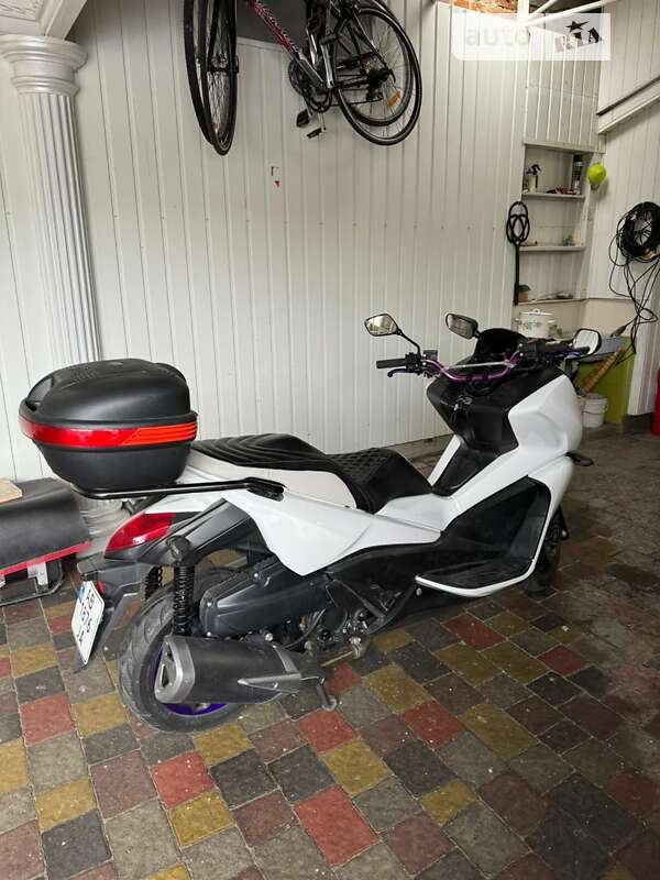 Максі-скутер Honda Faze 250 2012 в Тернополі фото 18 Максі-скутер Honda Faze 250 2012 в Тернополі