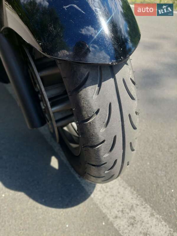 Макси-скутер Honda Faze 250 2011 в Малине