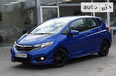 Хэтчбек Honda Fit 2017 в 