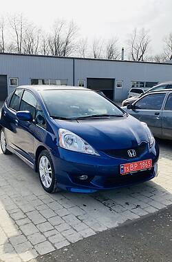 Хэтчбек Honda Fit 2010 в Ивано-Франковске