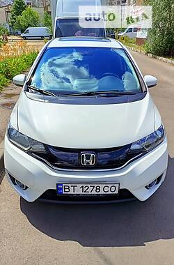 Хэтчбек Honda Fit 2016 в Киеве
