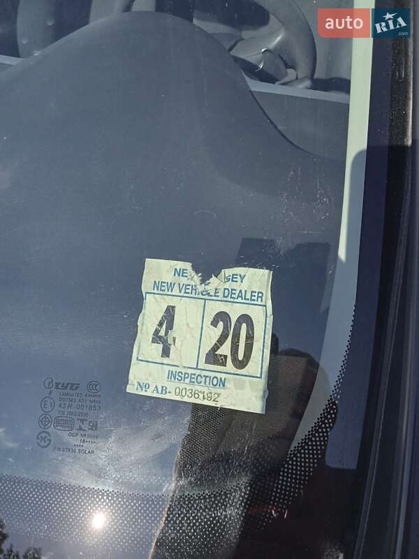 Хетчбек Honda Fit 2015 в Тернополі