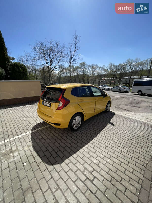 Хэтчбек Honda Fit 2018 в Львове