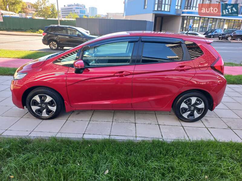 Хетчбек Honda Fit 2016 в Києві
