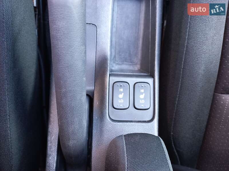 Хетчбек Honda Fit 2016 в Києві