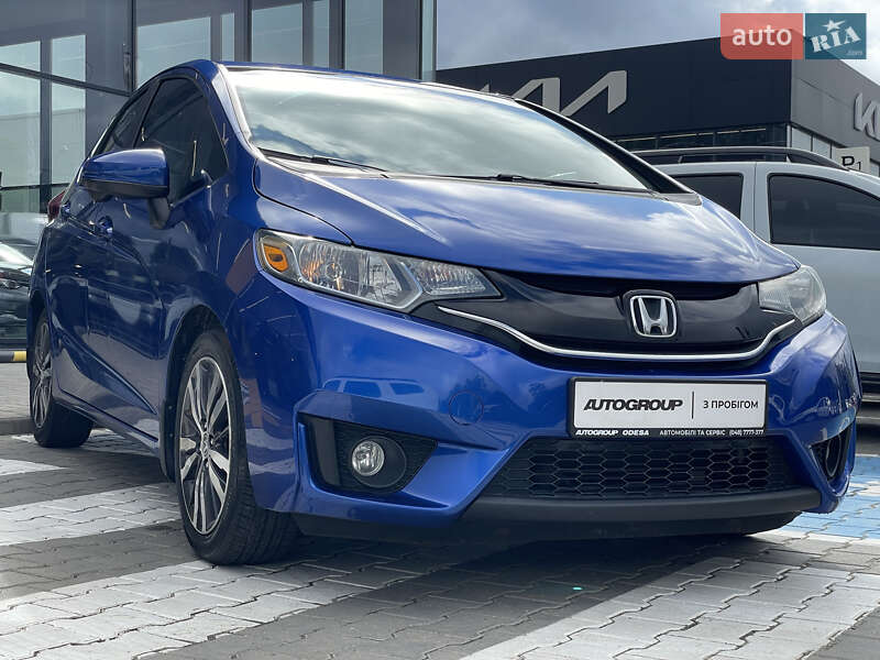 Хэтчбек Honda Fit 2015 в Одессе