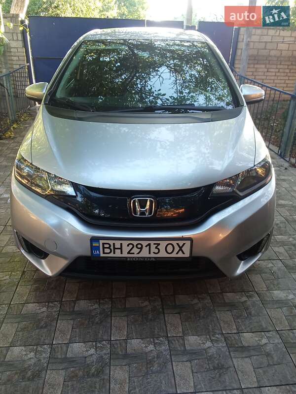 Хэтчбек Honda Fit 2016 в Одессе