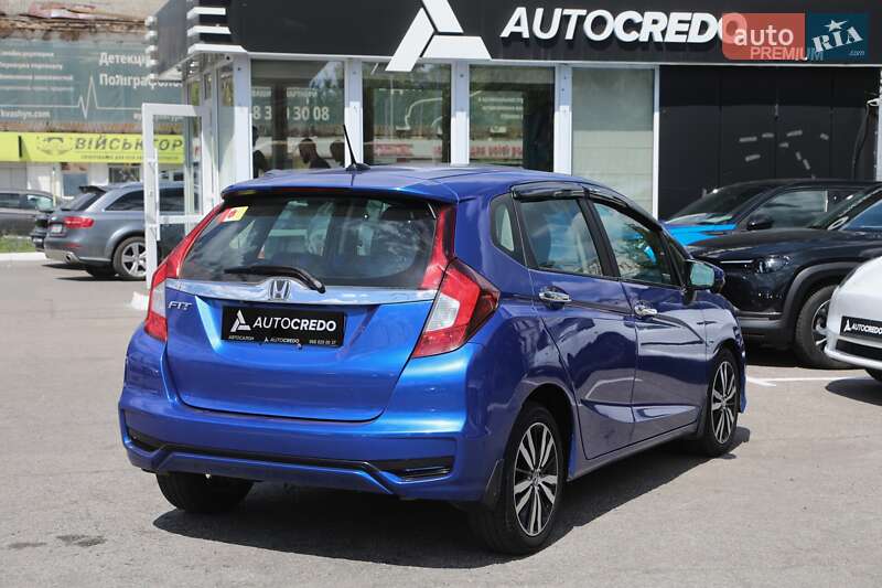 Хэтчбек Honda Fit 2017 в Харькове