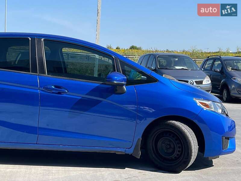 Хетчбек Honda Fit 2016 в Львові