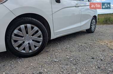 Хэтчбек Honda Fit 2015 в 