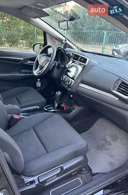 Хэтчбек Honda Fit 2015 в 