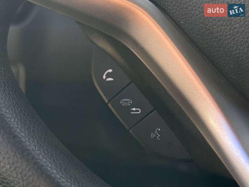 Хетчбек Honda Fit 2014 в Києві фото 18 Хетчбек Honda Fit 2014 в Києві