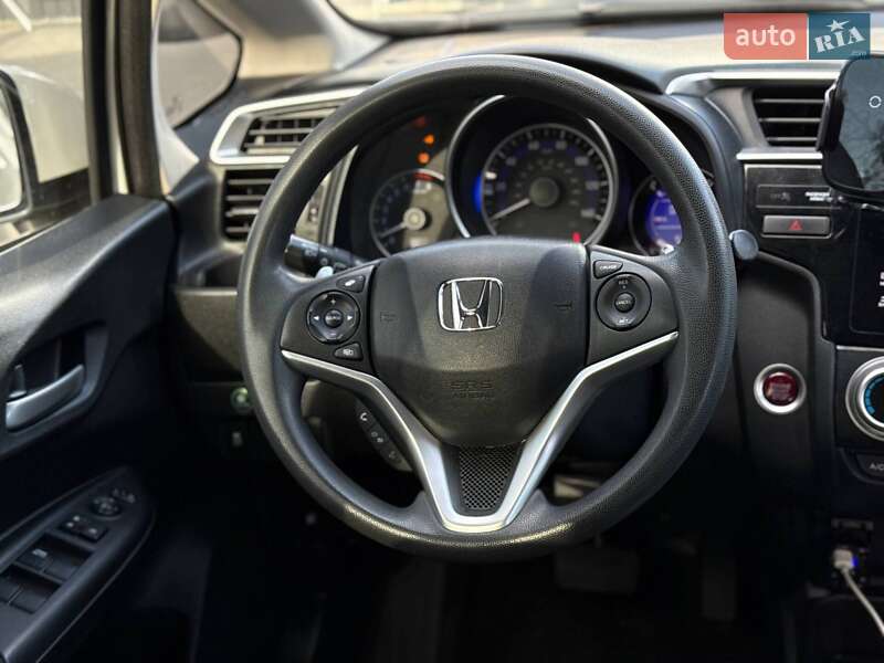 Хетчбек Honda Fit 2014 в Києві фото 13 Хетчбек Honda Fit 2014 в Києві