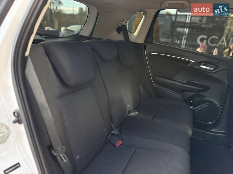 Хетчбек Honda Fit 2014 в Києві фото 31 Хетчбек Honda Fit 2014 в Києві