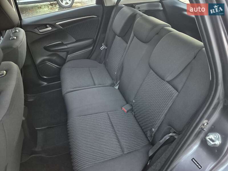 Хэтчбек Honda Fit 2017 в Черкассах фото 19 Хэтчбек Honda Fit 2017 в Черкассах