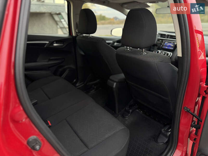 Хэтчбек Honda Fit 2017 в Дрогобыче