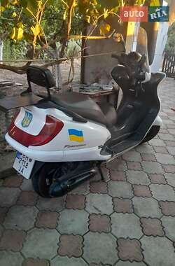Максі-скутер Honda Foresight 250 2002 в 