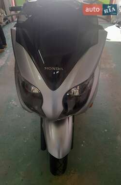 Макси-скутер Honda Forza 250 2007 в 