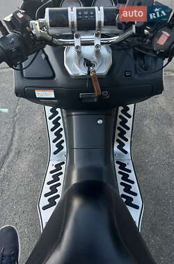 Макси-скутер Honda Forza 250 2003 в 