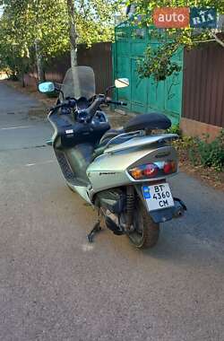 Максі-скутер Honda Forza 250 2003 в 