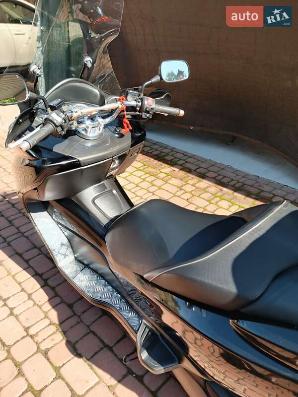 Максі-скутер Honda Forza 250 2007 в Києві